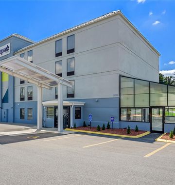 Spark by Hilton Wytheville East Main Str