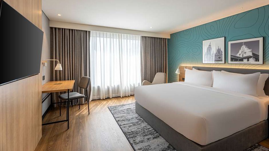 Park Inn & Suites by Radisson East Fort Room