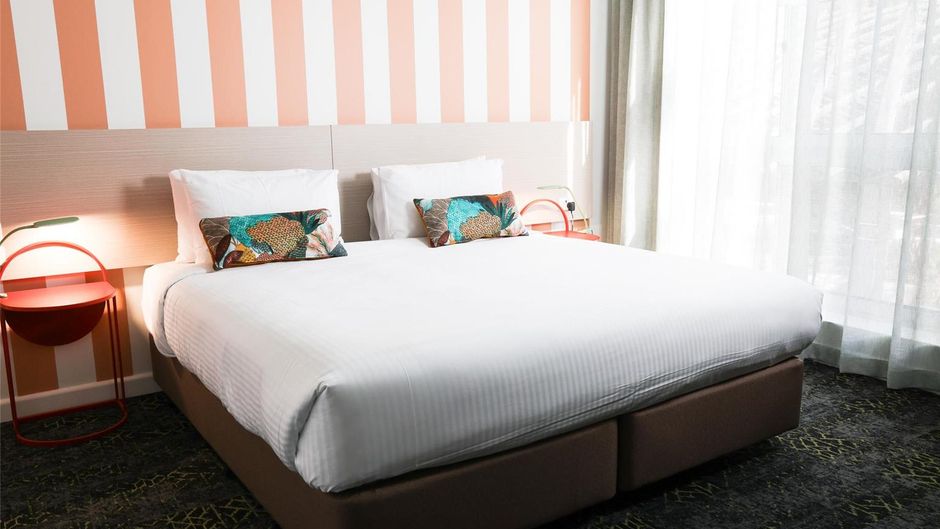 Cavenagh Hotel Room