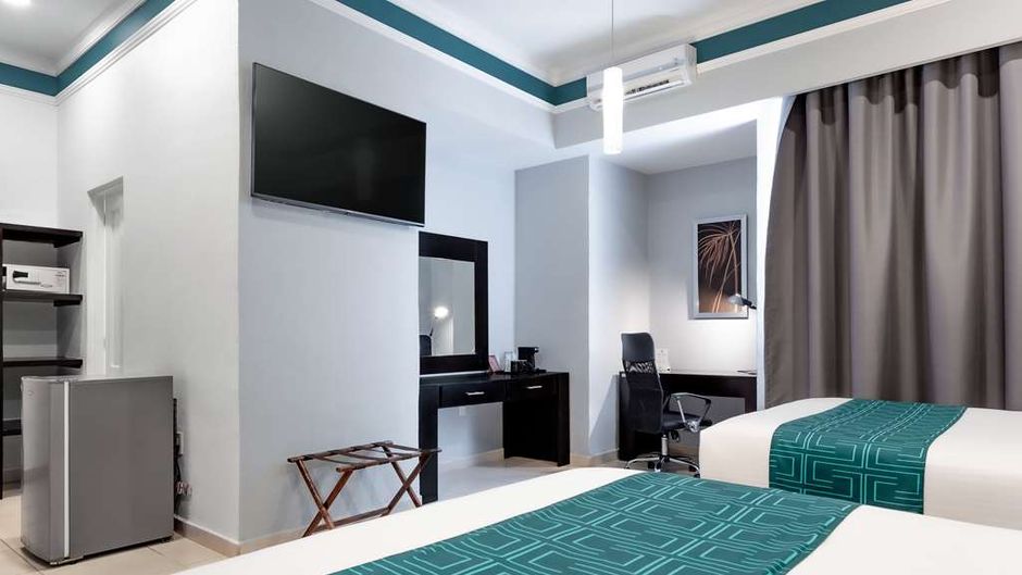 Gamma Leon Room