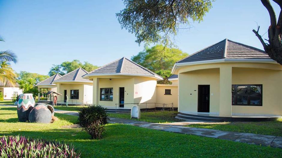 Sunbird Nkopola Lodge Exterior