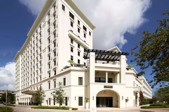 THesis Hotel Miami-Curio Collection