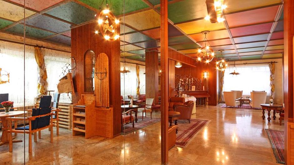 Wittelsbacher Hof Swiss Quality Hotel Lobby
