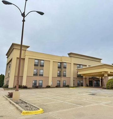 Surestay By Best Westerm Forsyth Decatur
