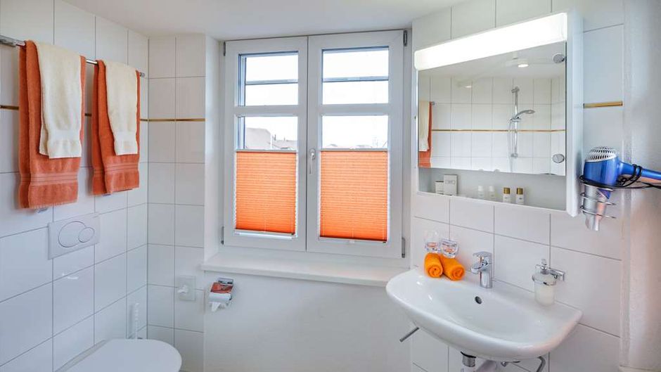 Zur Linde Gasthof Room