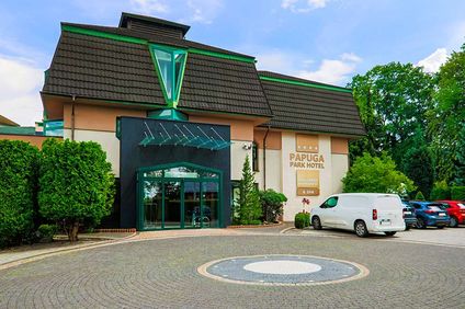 Papuga Park Hotel