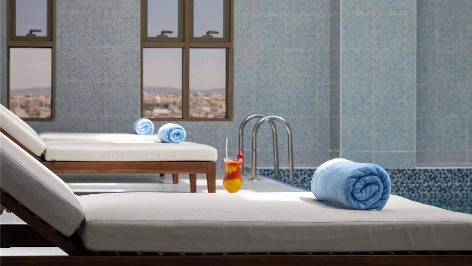 Mercure Hotel Khamis Mushayt Pool