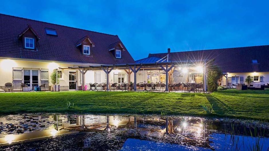 Les Saules Logis Hotel Spa Exterior