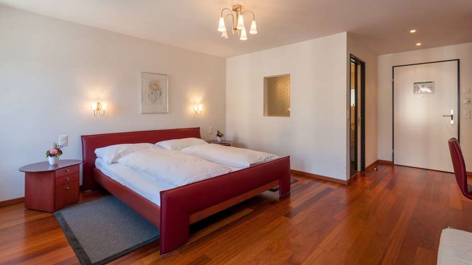 Weisses Rossli Suite