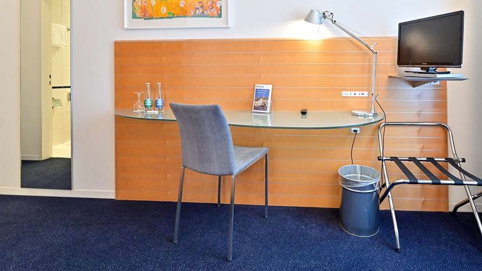 Zofingen Swiss Quality Hotel Room