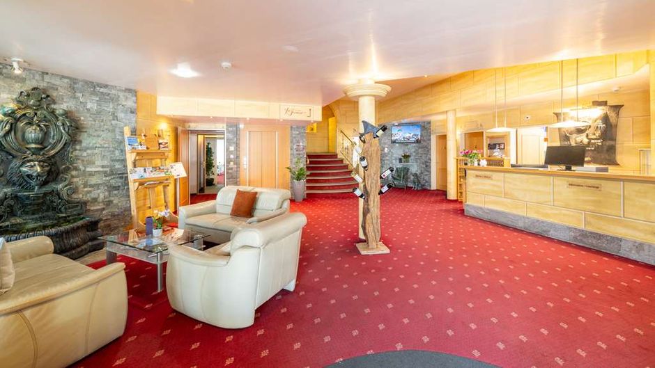 Turmhotel Victoria Lobby