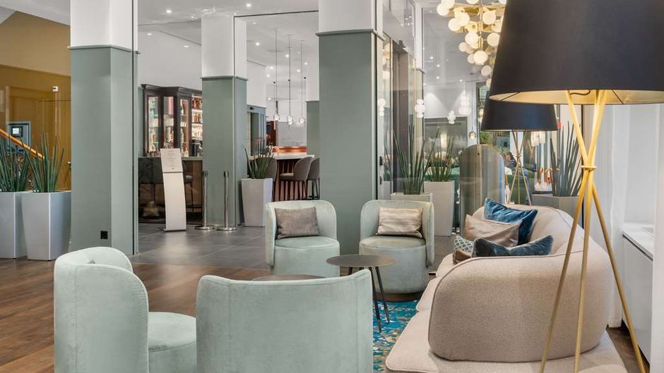 Waldstaetterhof Swiss Q Hotel Lobby