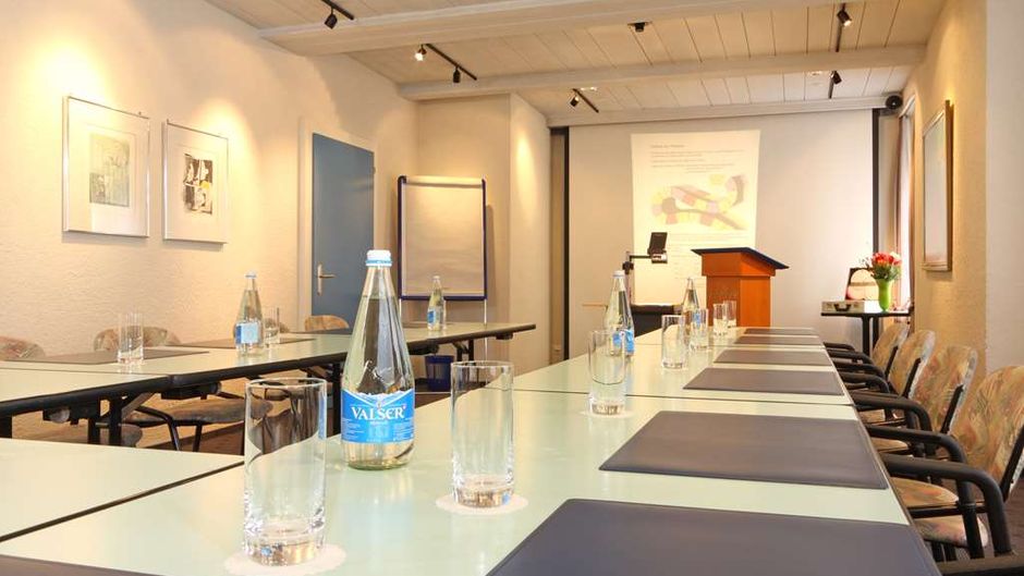 Stella Hotel Meeting