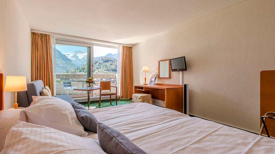 Metropole Hotel Room