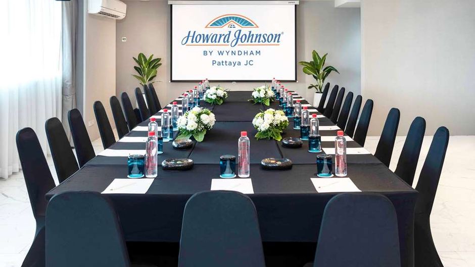 Howard Johnson Pattaya JC Meeting