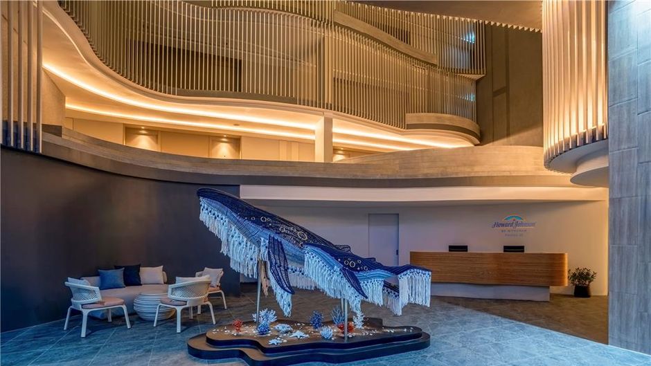 Howard Johnson Pattaya JC Lobby