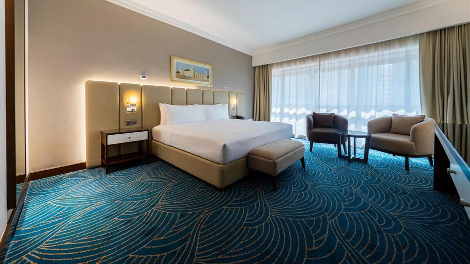 DoubleTree by HLT Dubai Port Saeed Room