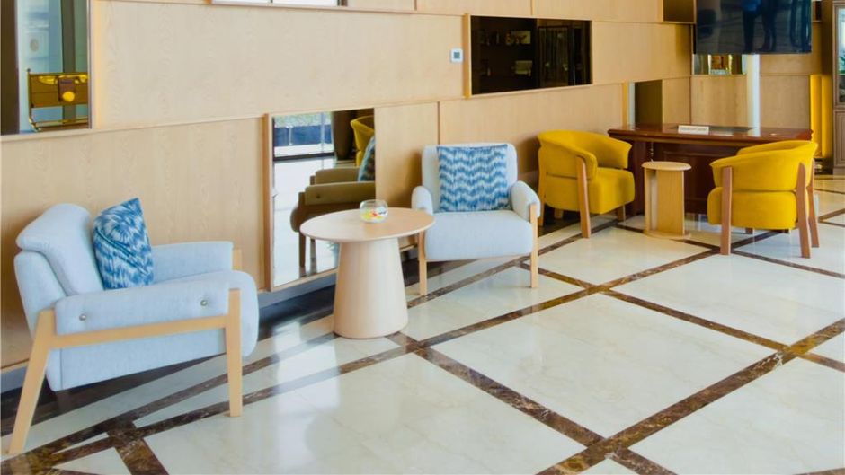 DoubleTree by HLT Dubai Port Saeed Lobby
