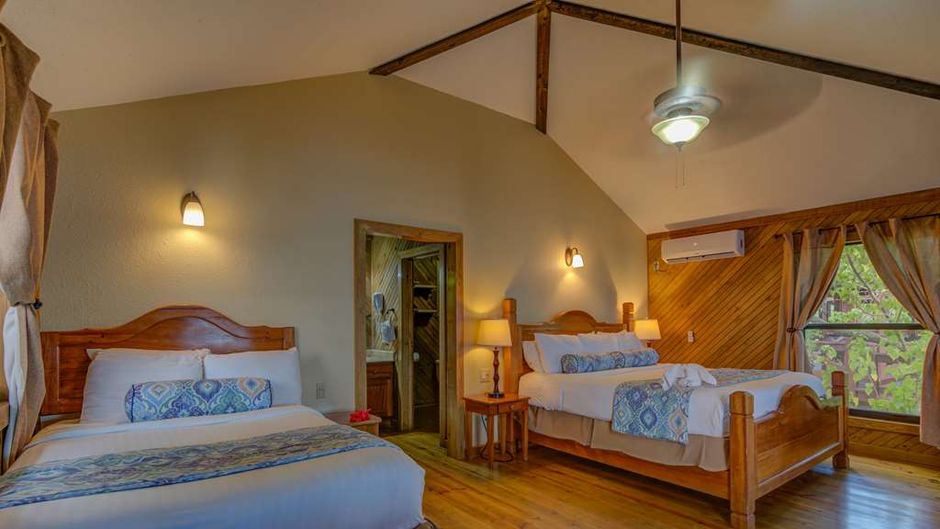 Anthony's Key Resort Room