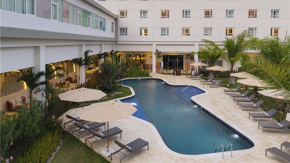 Royal Beach Punta Cana Pool