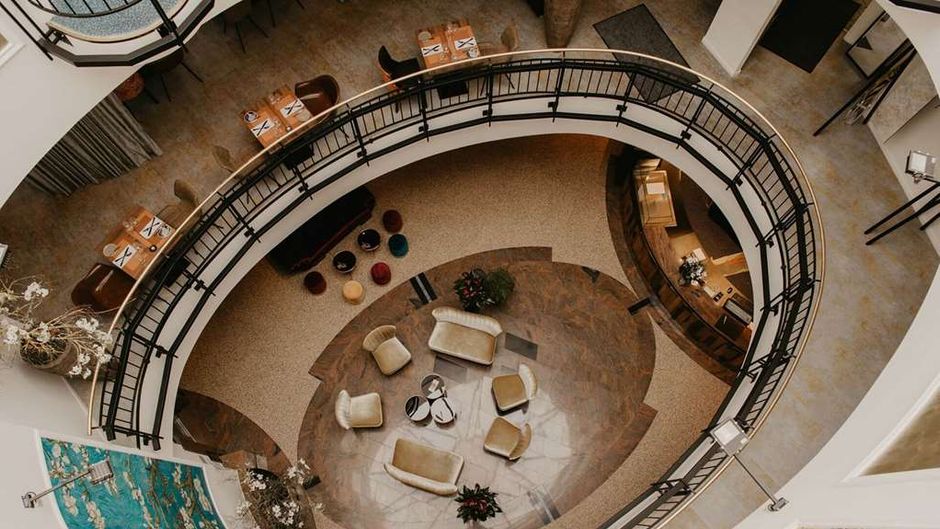 Parkhotel Landau Lobby