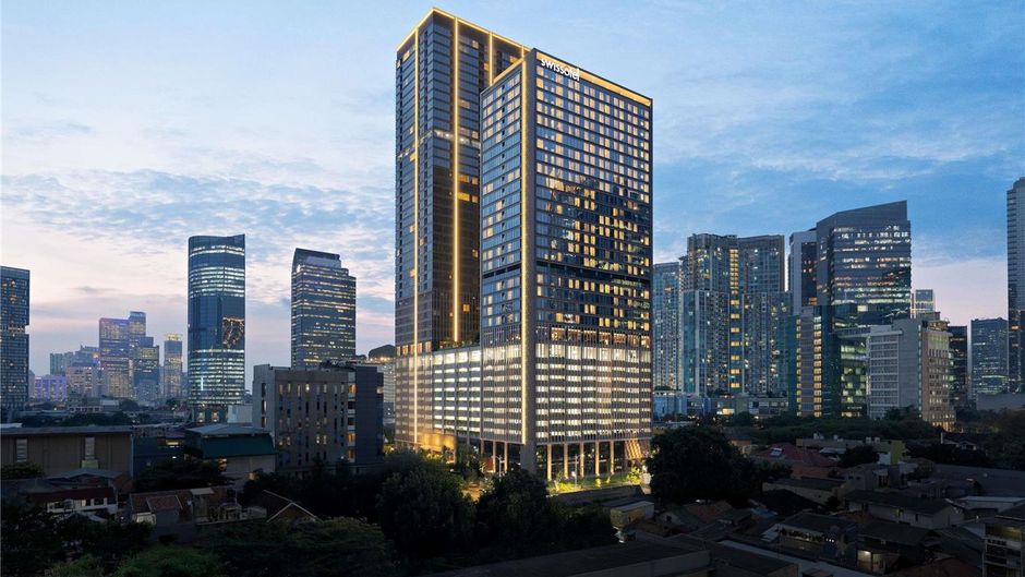 Swissotel Living Jakarta Mega Kuningan Exterior