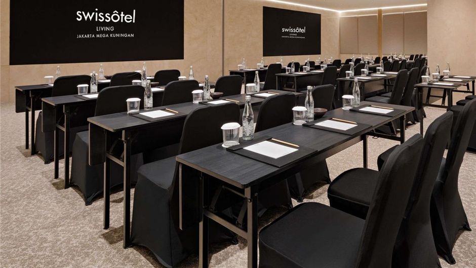 Swissotel Living Jakarta Mega Kuningan Meeting