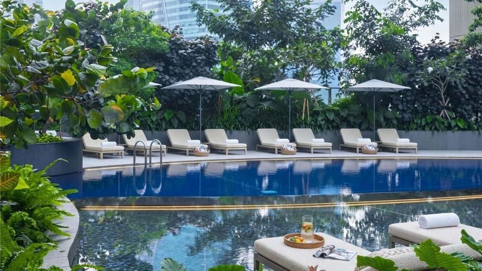 Swissotel Living Jakarta Mega Kuningan Pool