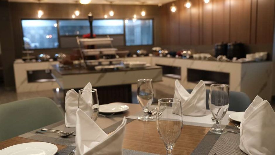 Best Western Matra Kasauli Restaurant