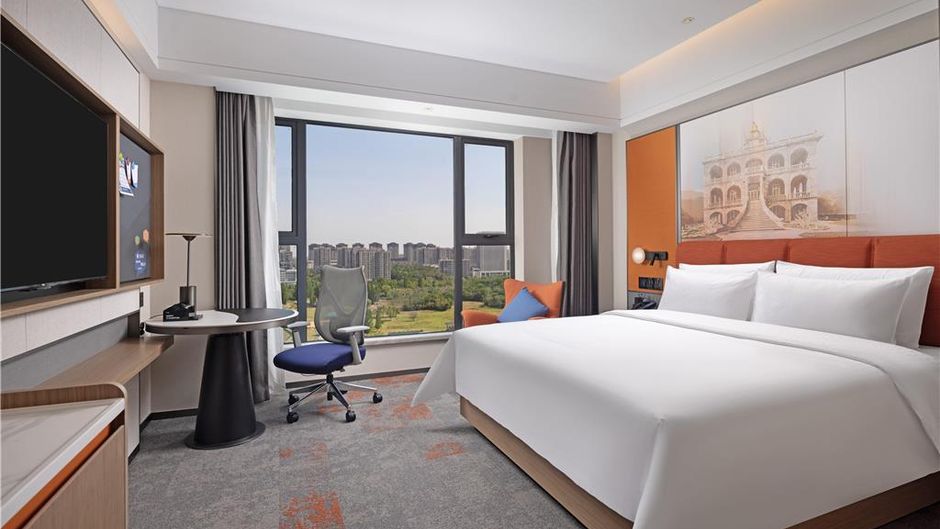 Hampton Xinyang Yangshan New District Room