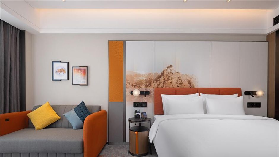 Hampton Xinyang Yangshan New District Room