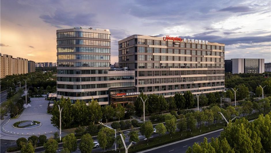 Hampton Inn Nanyang Jiangying Airport Exterior