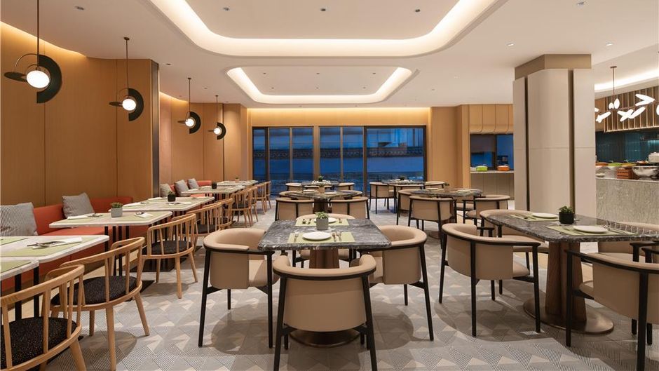 Hilton Garden Inn Shaoxing Lu Xun Restaurant