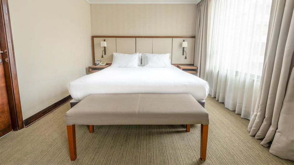 Presidente Suites Santiago Room