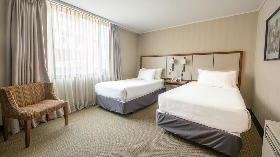 Presidente Suites Santiago Room