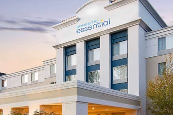Sonesta Essential Hotels Ames