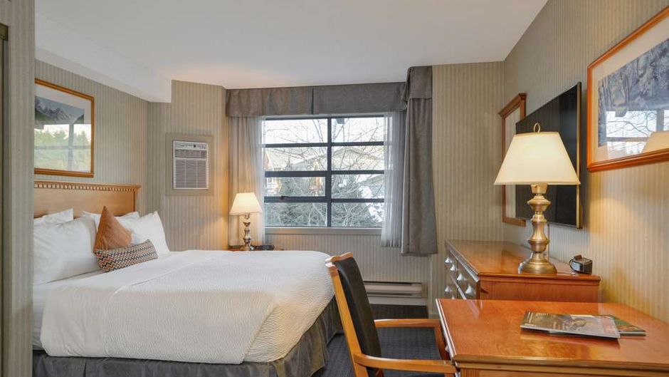Listel Whistler Hotel Suite