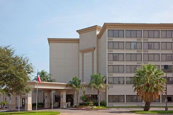 Wyndham Houston Hobby Airport