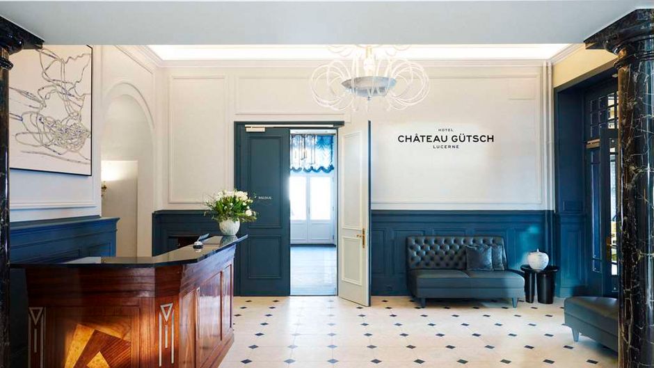 Chateau Guetsch Lobby