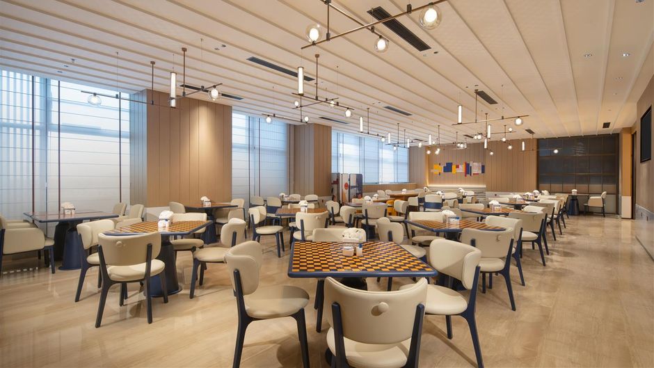 Hampton Cixi Guanhaiwei Restaurant