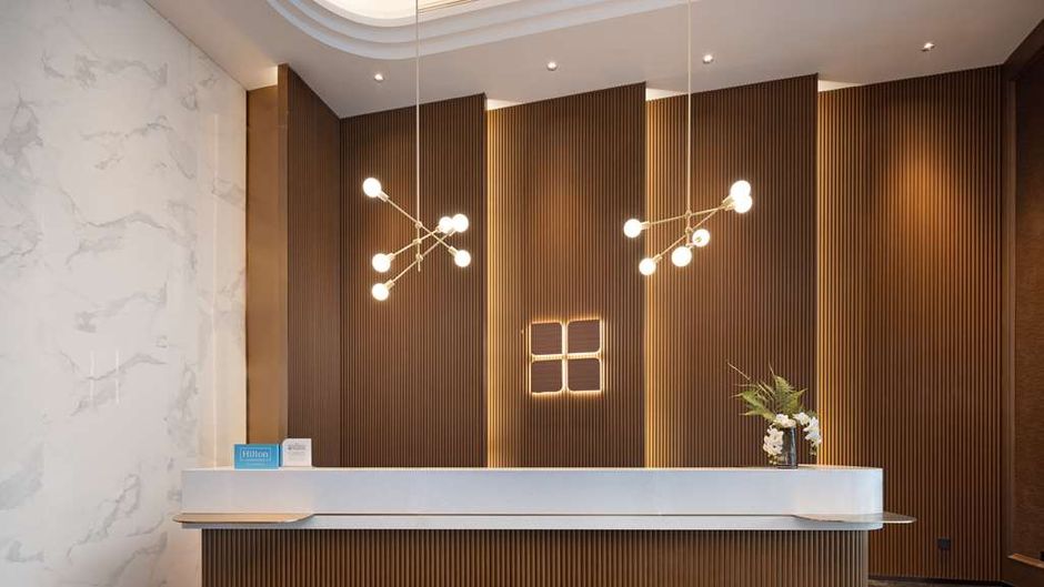 Hilton Garden Inn Leshan Shizhong Lobby