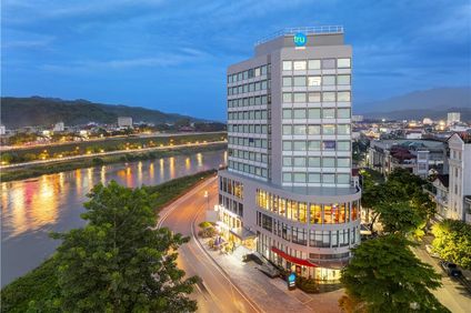 Tru by Hilton Lao Cai City Riverside