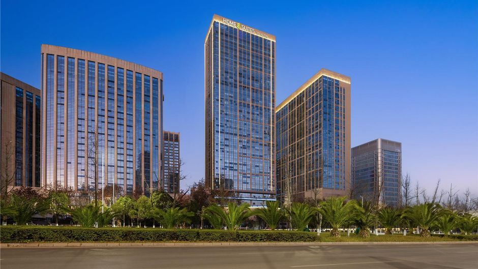 Home2 Suites Hilton KMG Chenggong Exterior