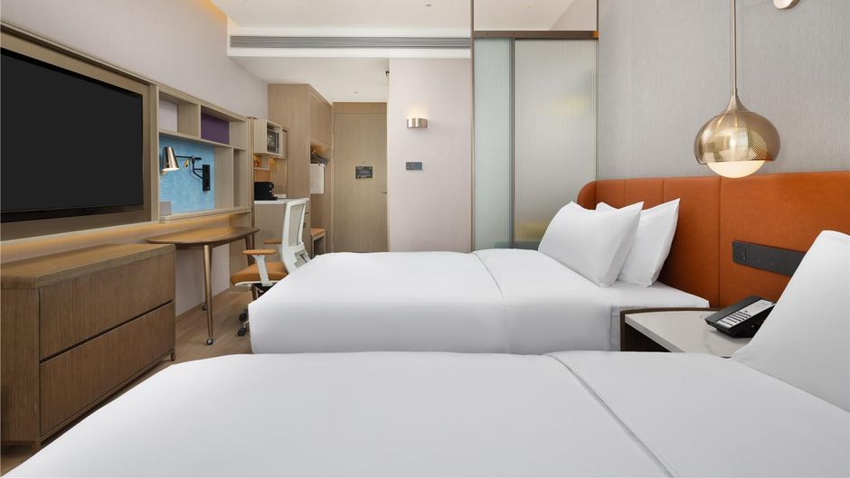 Home2 Suites Hilton KMG Chenggong Room
