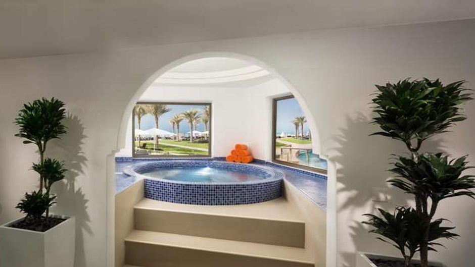 Bahi Ajman Palace Hotel Spa