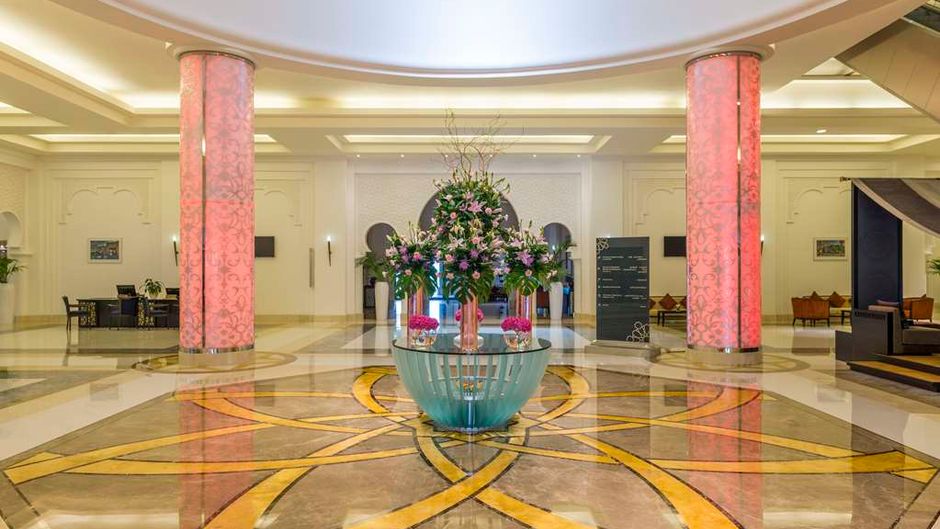Bahi Ajman Palace Hotel Exterior