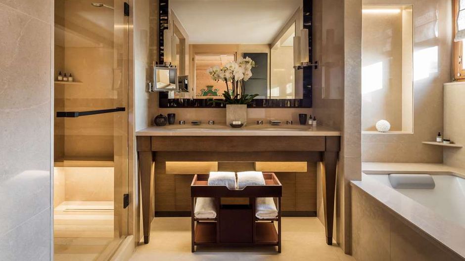 Chalet du Mont d'Arbois, Four Seasons Room