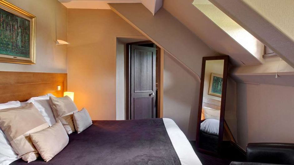 Le Pavillon de Gouffern Room