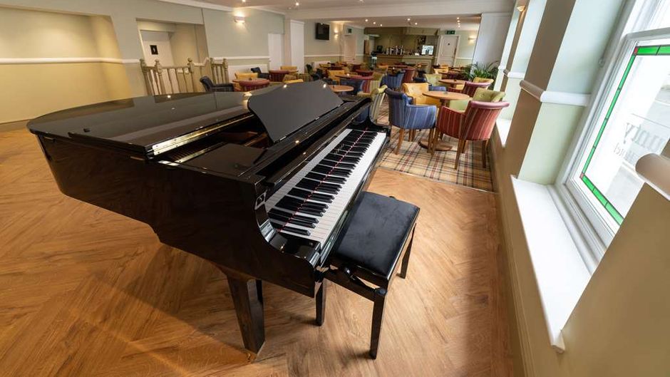 The Lakeland Kendal Hotel, Sure Hotel Restaurant