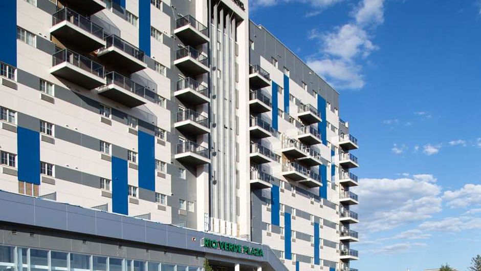 Pomeroy Hotel Fort McMurray Exterior
